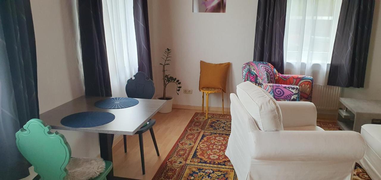 Monteurezimmer/ Vogl *